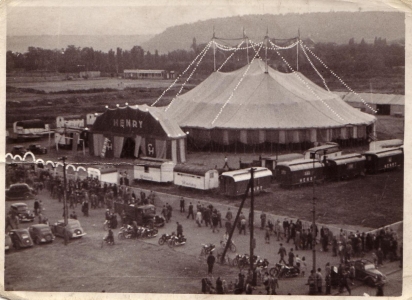 foto: Cirkus Henry na Letné v roce 1946