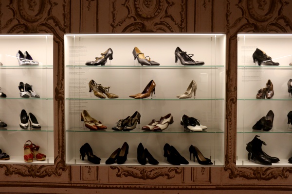 Photo. Colection of shoes. Photo: National muzeum