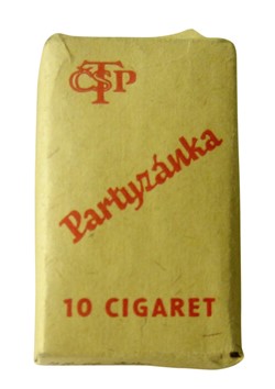 Oblíbené cigarety značky Partyzánka, r. 1950 - 1959. Zdroj: Národní muzeum.