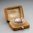 Fabergého vejce, Michail Evlampievič Perchin, fa Fabergé, konec 19. století, Rusko. Na výstavu Peníze do Národního muzea zapůjčilo Uměleckoprůmyslové museum v Praze