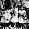 Křesťanská děvčata z kmene Igorotů, Baguio na ostrově Luzon, 1934